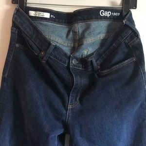 Gap “true skinny 1969” Blue Jeans